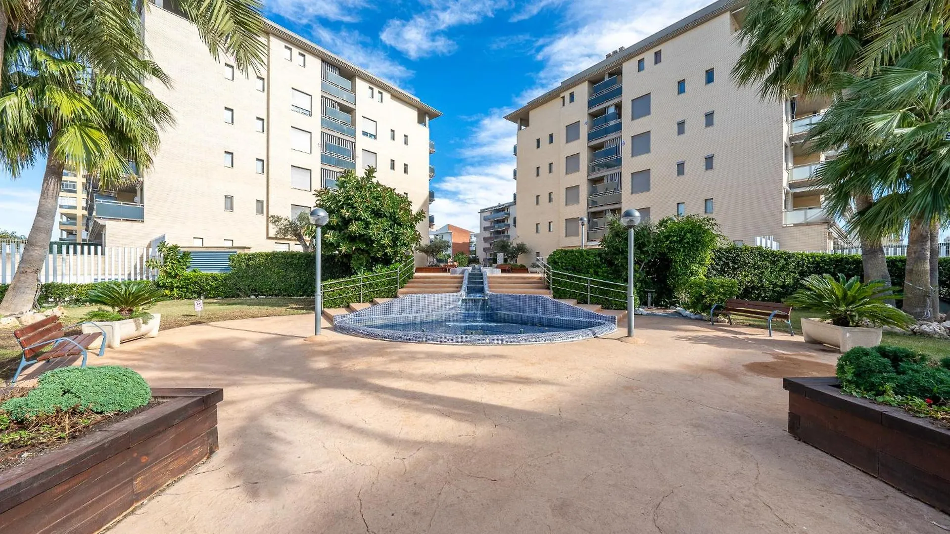 Alea Rentals - Maldivas La Pineda Apartment