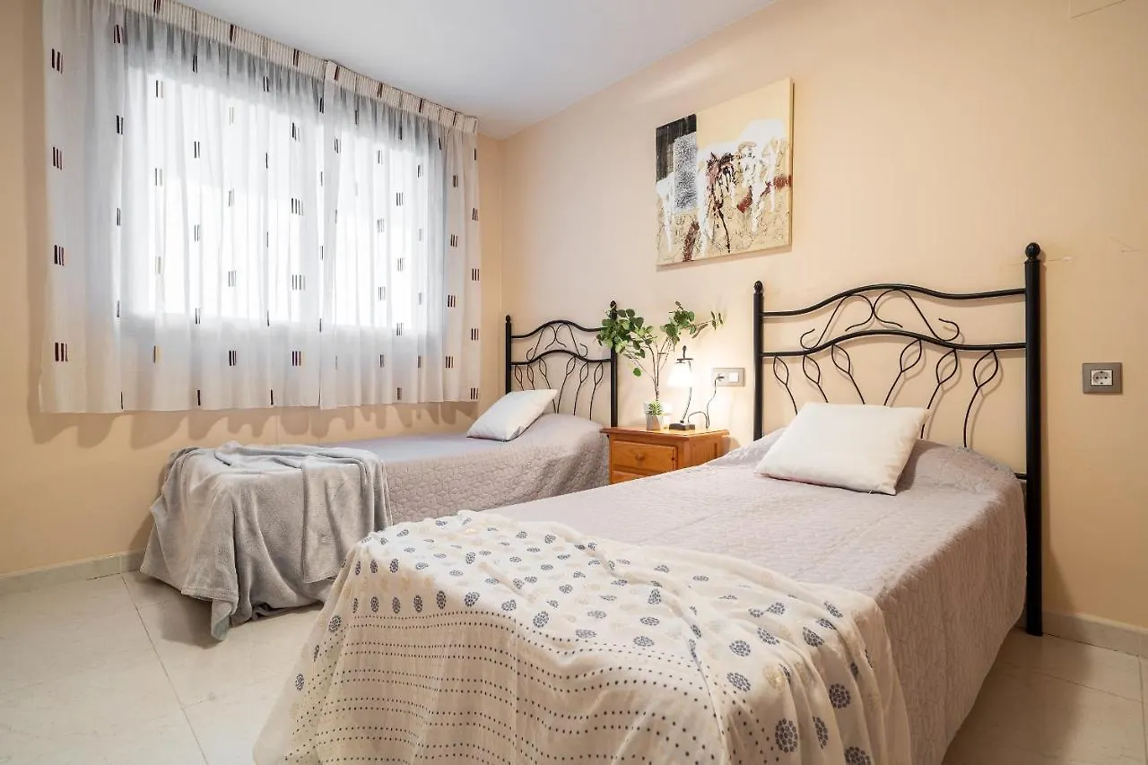 Alea Rentals - Maldivas La Pineda 0*,  Spain