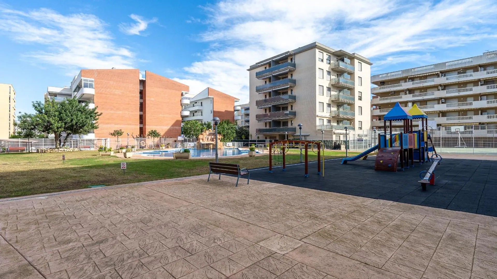 Apartment Alea Rentals - Maldivas La Pineda Spain